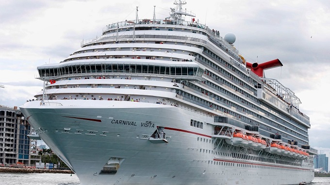 Pasajeros de crucero Carnival molestos por los protocolos de bioseguridad