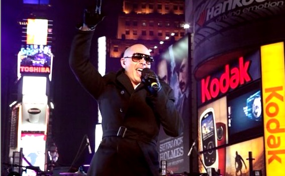 Pitbull cantará en la 69a edición de Miss Universo
