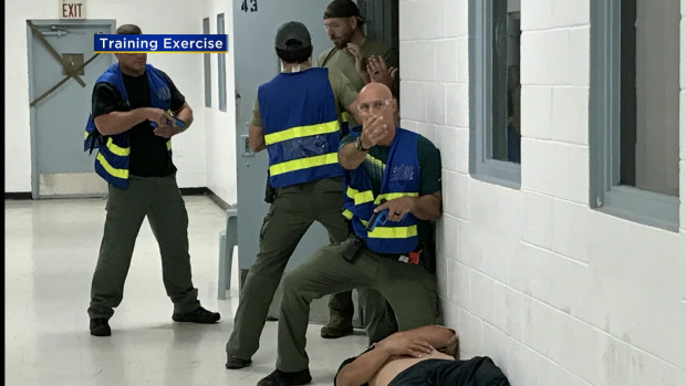 Policía de Broward realizó entrenamiento para neutralizar tiradores masivos en Florida