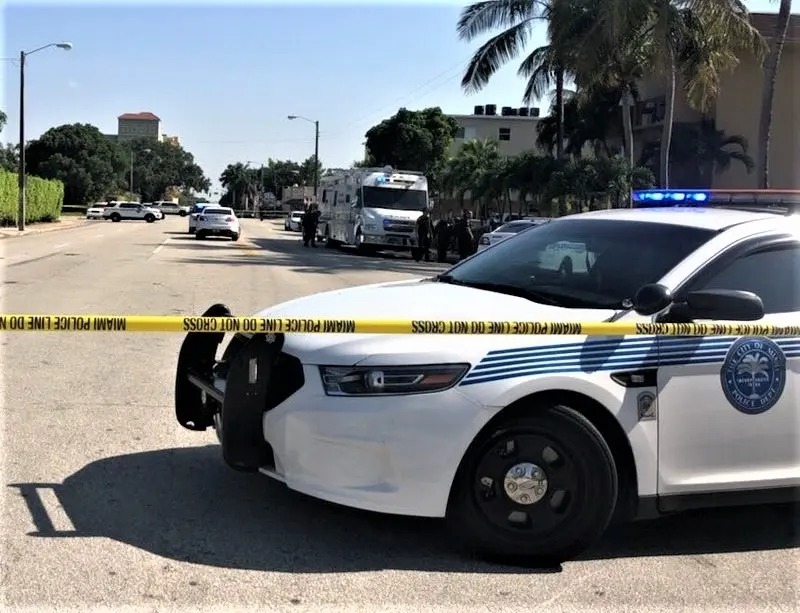 Arrestan a hombre que intentó pagar con CashApp para abusar de niñas en hotel de Miami