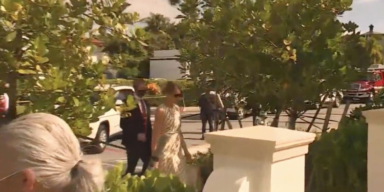Melania Trump, la primera dama, vota en Palm Beach