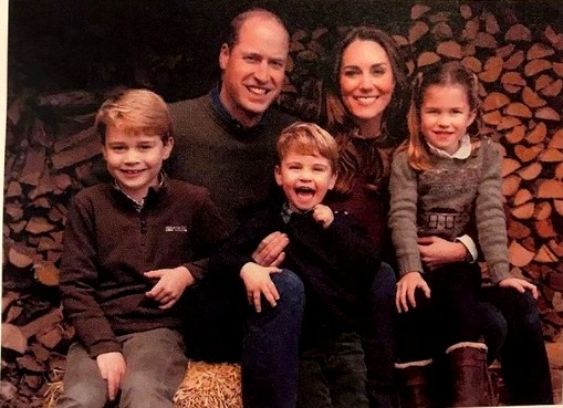 Kate felicita a Guillermo por el Día del Padre con una foto inédita del príncipe y sus hijos