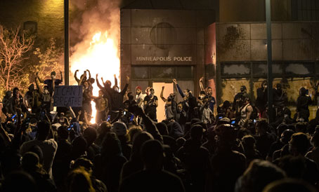 10 claves para entender por qué los disturbios se han extendido por Estados Unidos