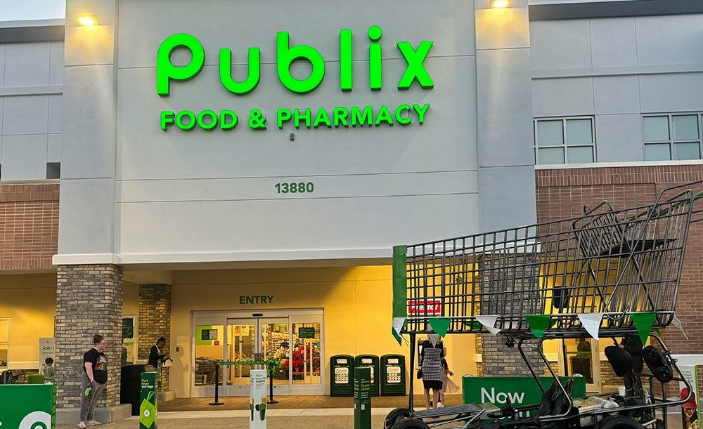 Brindis y compras en un solo lugar: Nuevo Publix en Florida cuenta con su propio bar