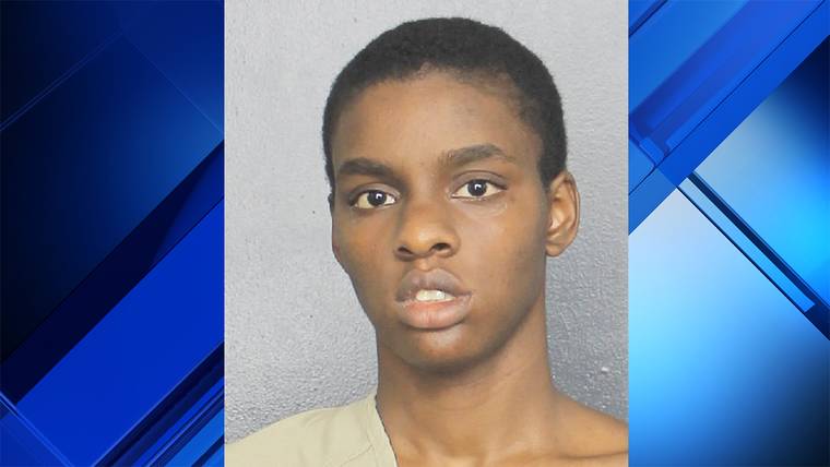 Mujer fue arrestada por golpear a su hijo contra una cama de metal en Florida