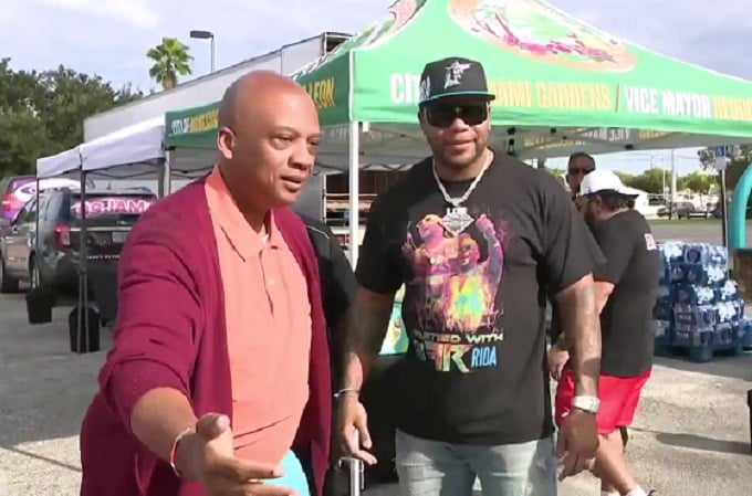 Rapero se asoció con Miami Gardens para ayudar a las víctimas del huracán Ian