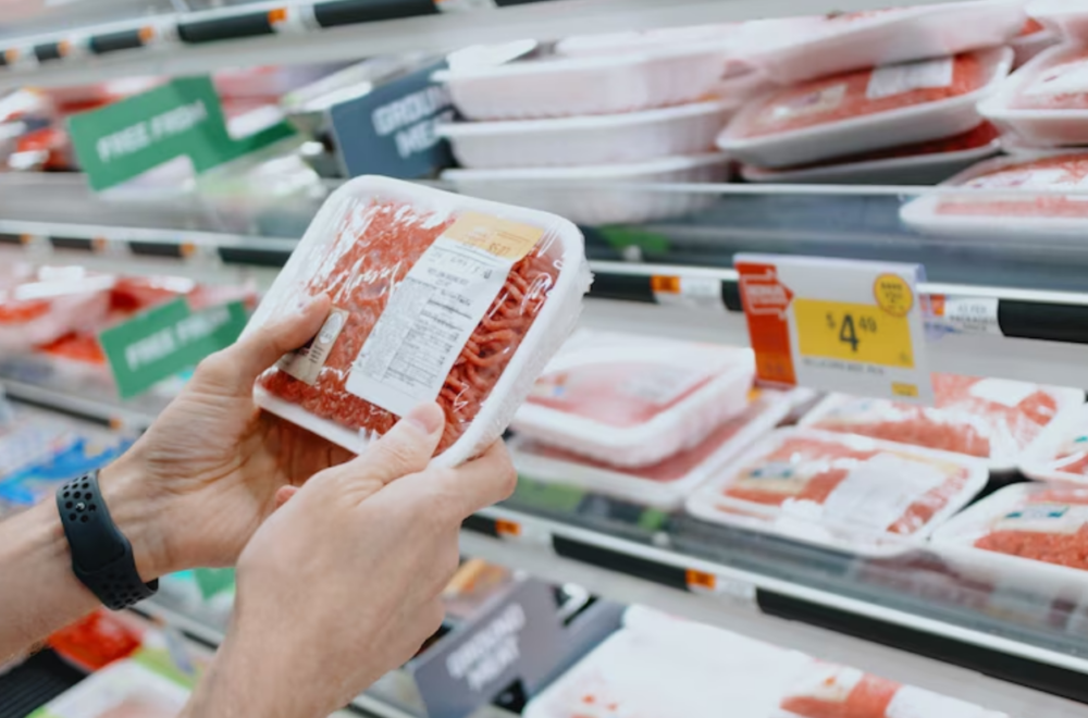 Retiro masivo por listeria afecta carnes vendidas en Walmart, Publix, Target y otras cadenas