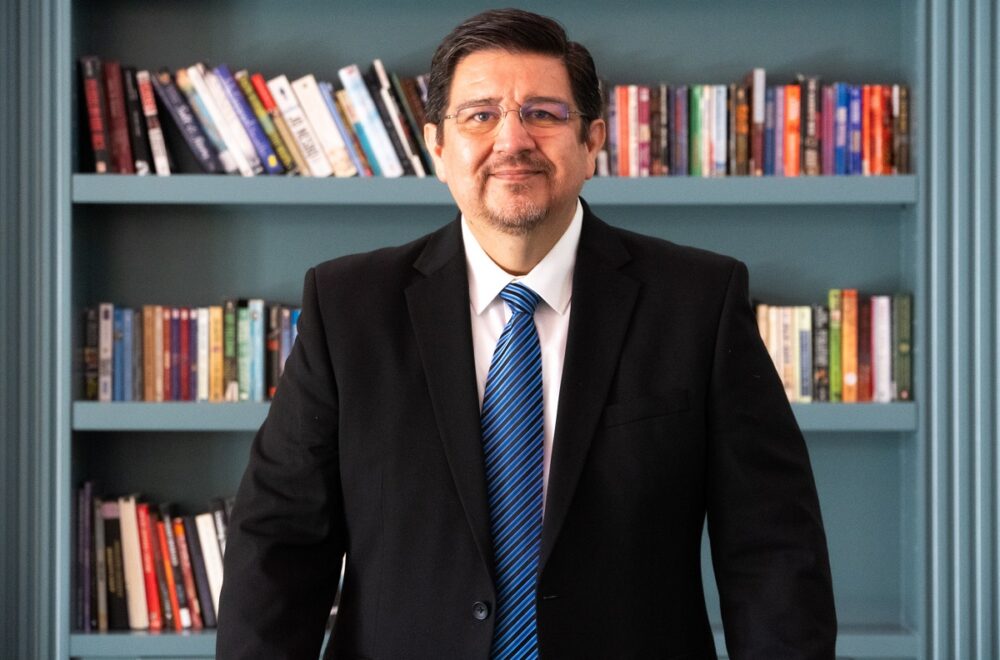 Roberto Valdez, talento latino en IA y Machine Learning