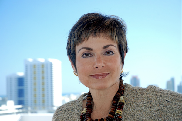 Rosemary Ravinal abandona el mundo corporativo para capacitar a líderes empresariales