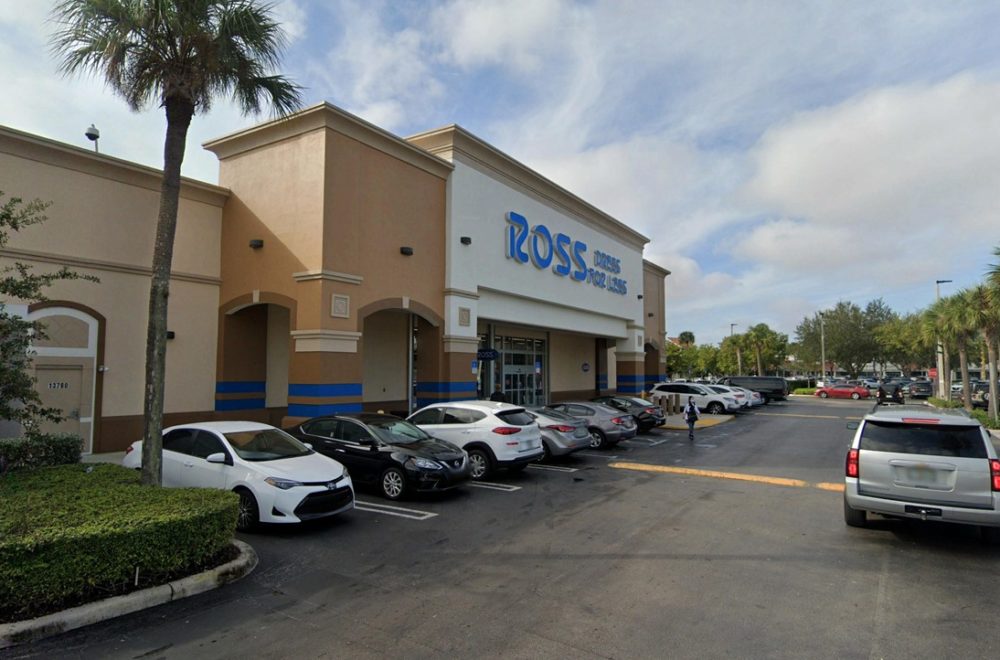 Hombre roció esperma a niña en un Ross de Kendall
