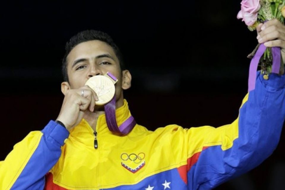 Ruben Limardo, el campeón olímpico que se gana la vida haciendo delivery mientras entrena para Tokio 2020