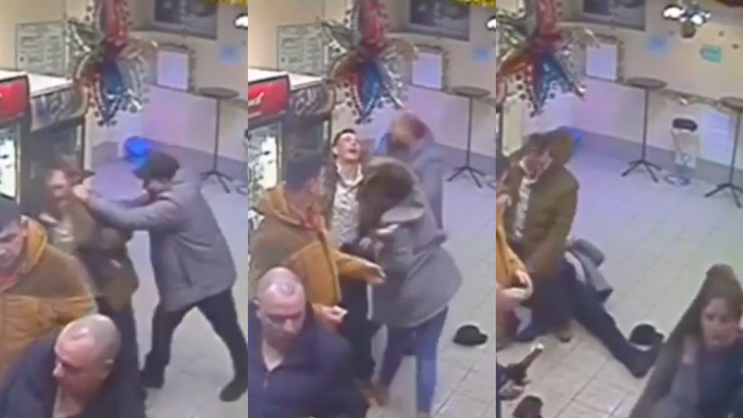 ¡No juegues con las rusas! Empleada de tienda noqueó a un cliente que estaba agrediendo a otro (Video)