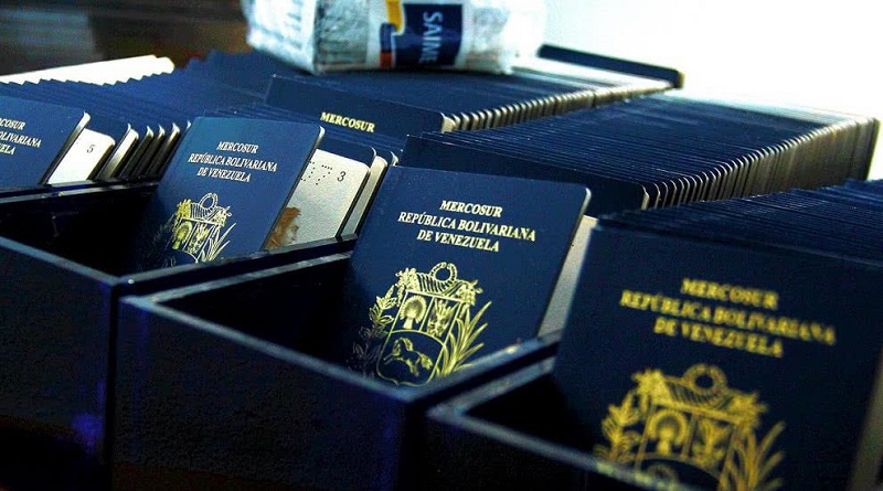En Venezuela sacar el pasaporte volvió a ajustarse en unos $200 dólares