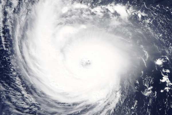 UniVista: Se acercan los ciclones