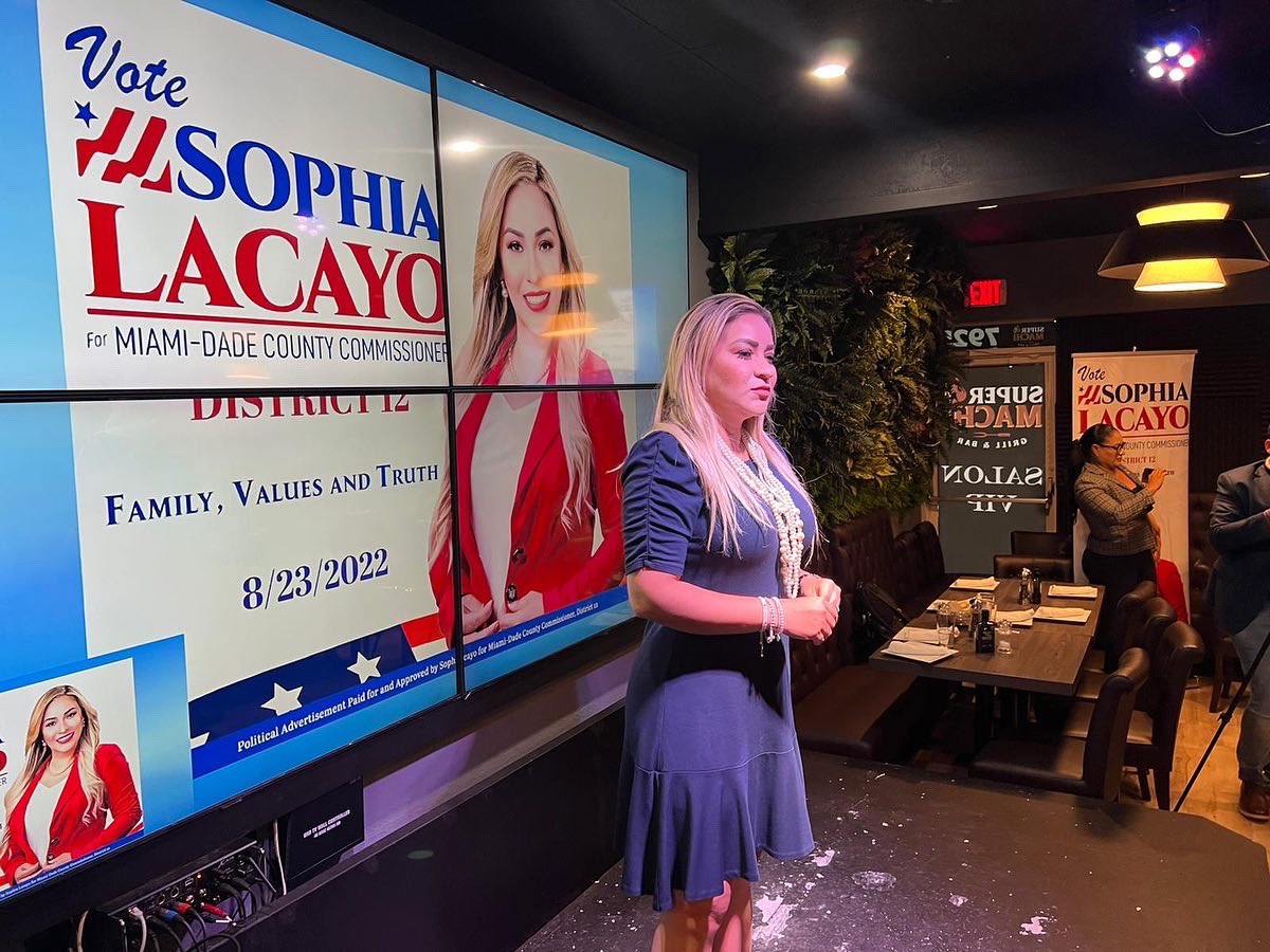 Sophia Lacayo recibe el apoyo del Congresista Lincoln Díaz-Balart