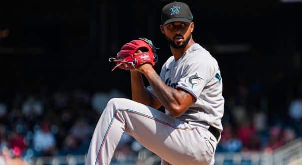 Sandy Alcántara se apunta al Cy Young tras lanzar una joya ante Nacionales