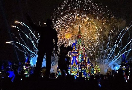 Walt Disney World transmitirá en vivo celebración de Nochevieja