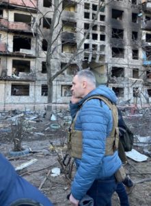 Autoridades de Kiev aseguran que Rusia volvió a atacar zonas residenciales de la ciudad