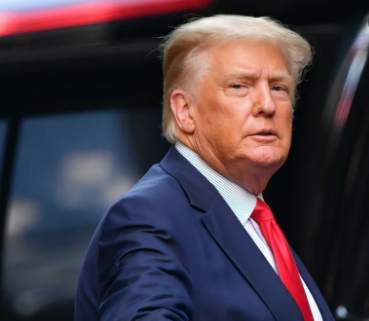 Trump critica el “fiasco” de la comisión por el asalto al Capitolio de EEUU