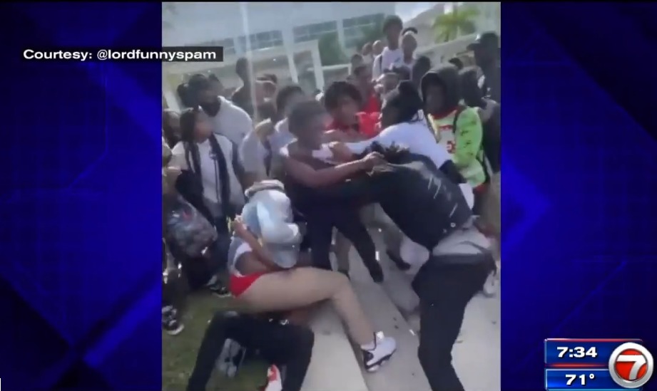 Detenidos 13 estudiantes por participar en una golpiza en Miami Central High School