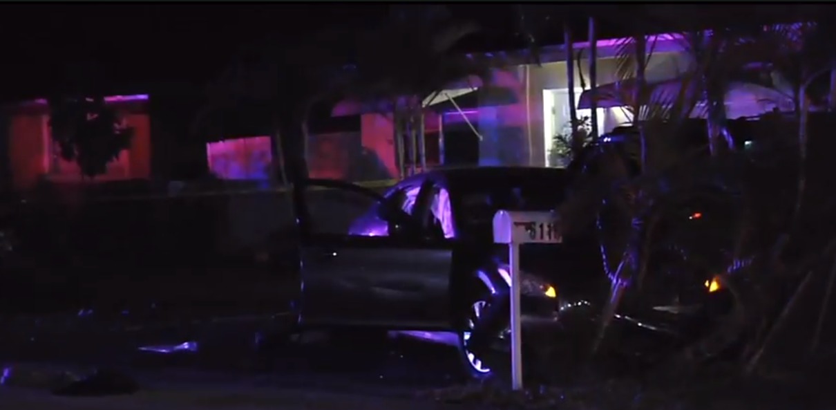 Una mujer fue baleada mientras conducía en Hollywood