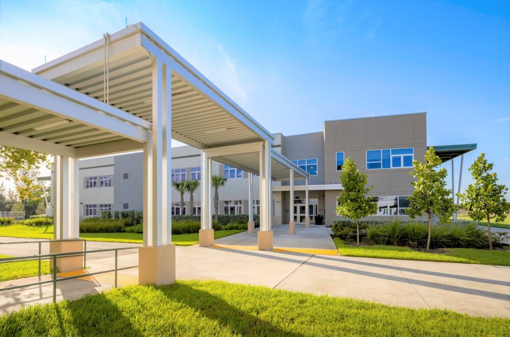 Estudiante detenido por amenaza de tiroteo en escuela de Pembroke Pines