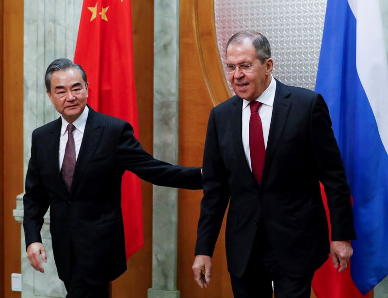 Rusia y China estrechan “relaciones dinámicas” durante encuentro en Uzbekistán