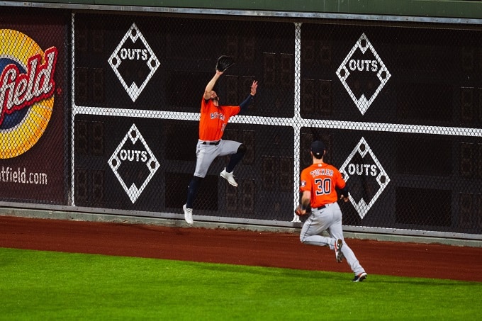Jeremy Peña colocó a Houston Astros cerca de consagrarse en la Serie Mundial