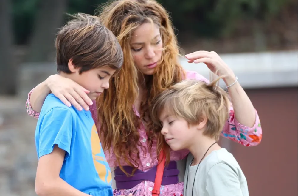 Shakira desde Miami, pide respeto hacia intimidad de sus hijos: “no los persigan”