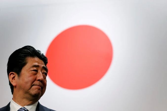 Shinzo Abe, ex primer ministro japonés, fue asesinado de un disparo (Video)