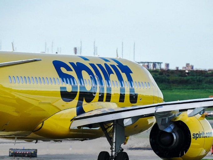 Pasajeros de Spirit Airlines tienen tres varados en Fort Lauderdale