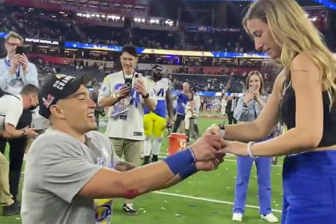 El Super Bowl  fue propicio para una propuesta de matrimonio