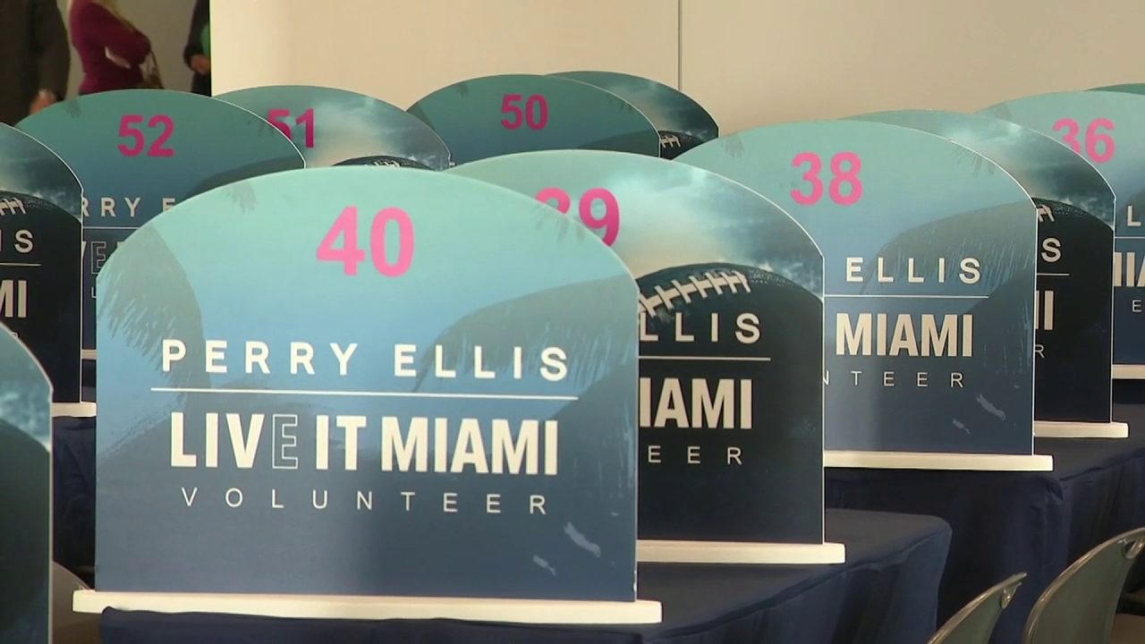 Perry Ellis se encargará de diseñar la vestimenta para los voluntarios del Super Bowl