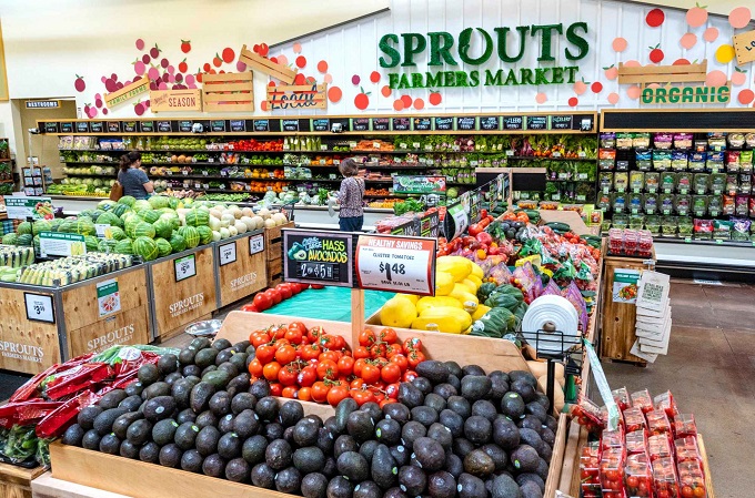 Vegetable supermarket chain opens branch in Florida