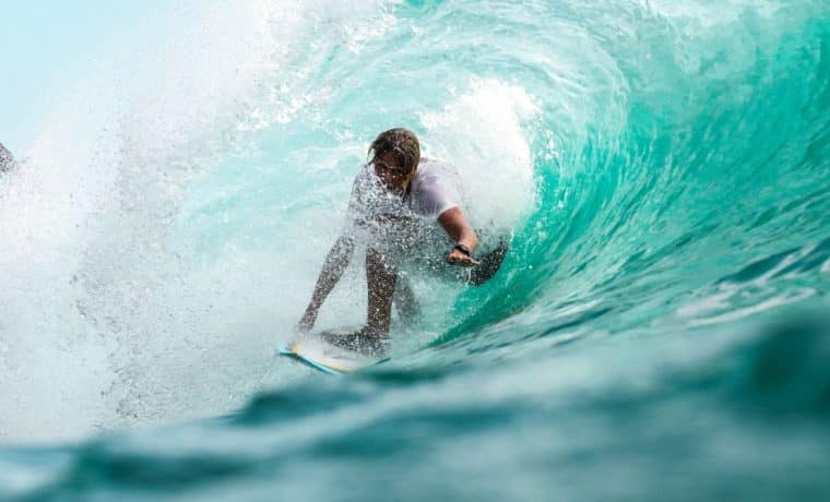 Cinco playas increíbles para surfear en Miami
