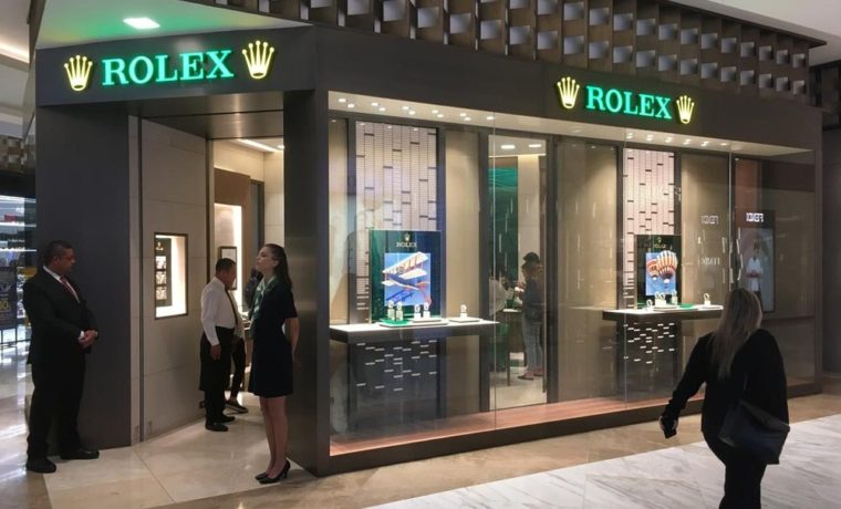 Rolex aumenta sus precios y fija posición en el mercado inversionista