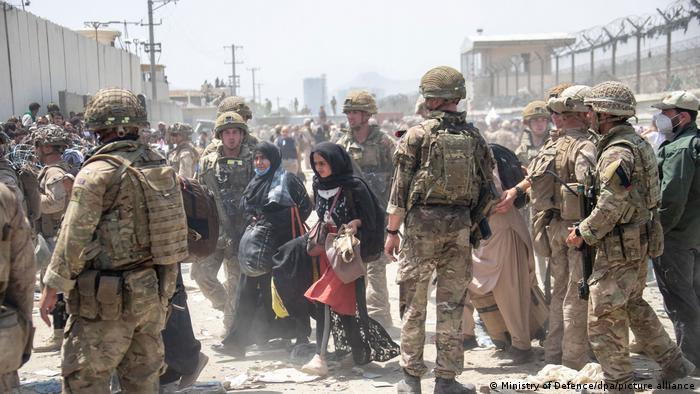 Afganistán: Registran nuevo tiroteo en medio del caos en el aeropuerto de Kabul
