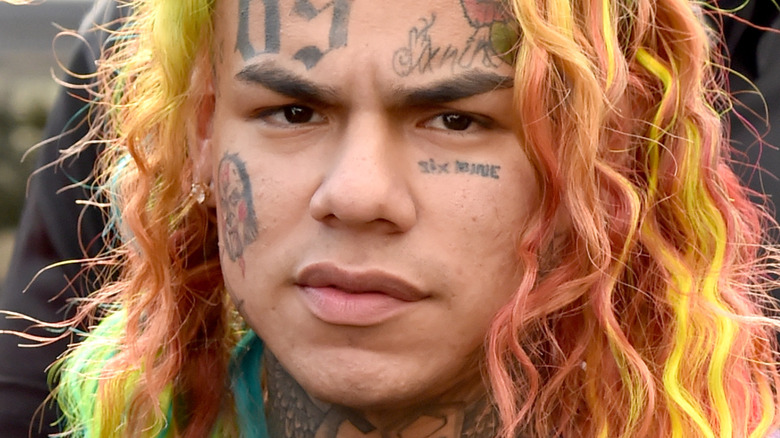 Tres detenidos por golpiza contra Tekashi 6ix9ine en L.A Fitness de Florida