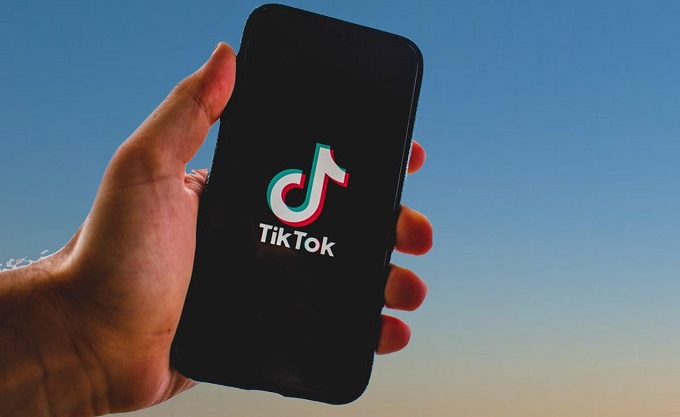 Hombre se ha convertido en el padre de 2.8 millones  de  usuarios a través de TikTok