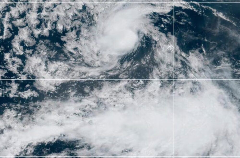 Tormenta tropical Erin se desplaza por el Atlántico: ¿llegará al sur de Florida?