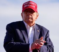 Trump asegura que si pierde la reelección habrá un “baño de sangre” en EE.UU