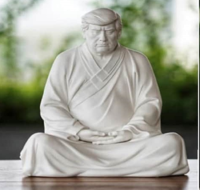 Sacan imagen de Donald Trump en forma de Buda