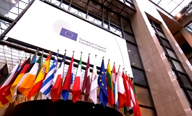 Unión Europea otorga el estatus de países candidatos a Ucrania y Moldavia
