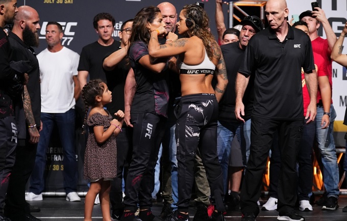 Hija de Julianna Peña se robó el show en el pesaje del UFC 277