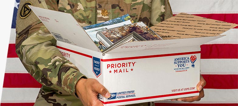 USPS se prepara para entrega de correo militar navideño