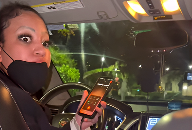 Conductora de Uber apunta con un arma a pasajera en Miami
