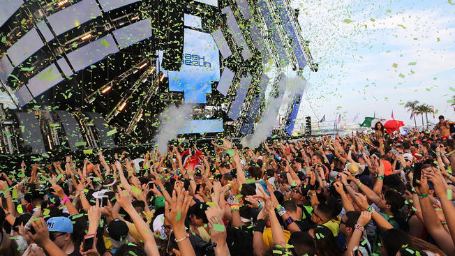 Ultra Music Festival y el Festival de la Calle Ocho suspendidos por temor al coronavirus