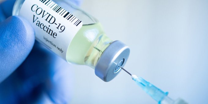 Irlanda recomienda suspender uso de vacuna de AstraZeneca