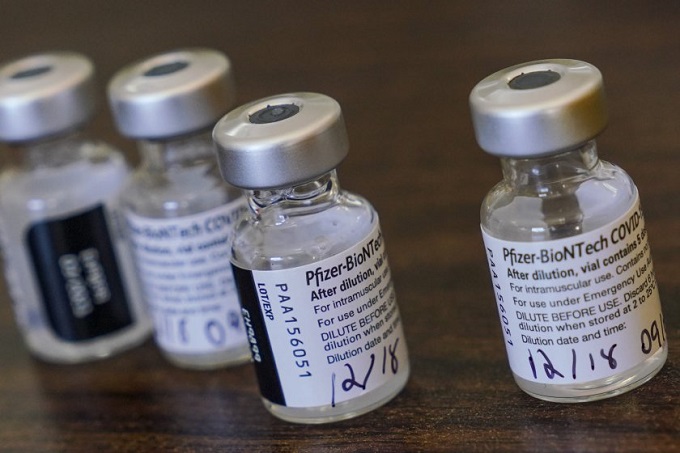 Vacuna de Pfizer y Biotech da seis meses de inmunidad contra el Covid-19