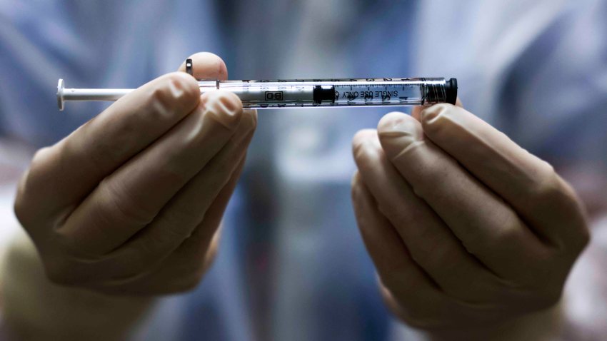 Estados Unidos busca acelerar vacunación